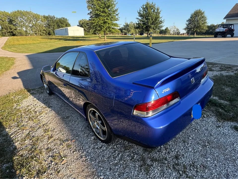 2001 Honda Prelude 5th Gen - Image 5 of 8