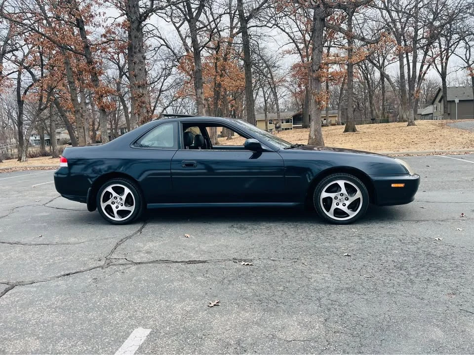 2001 Honda Prelude 5th Gen - Image 12 of 20
