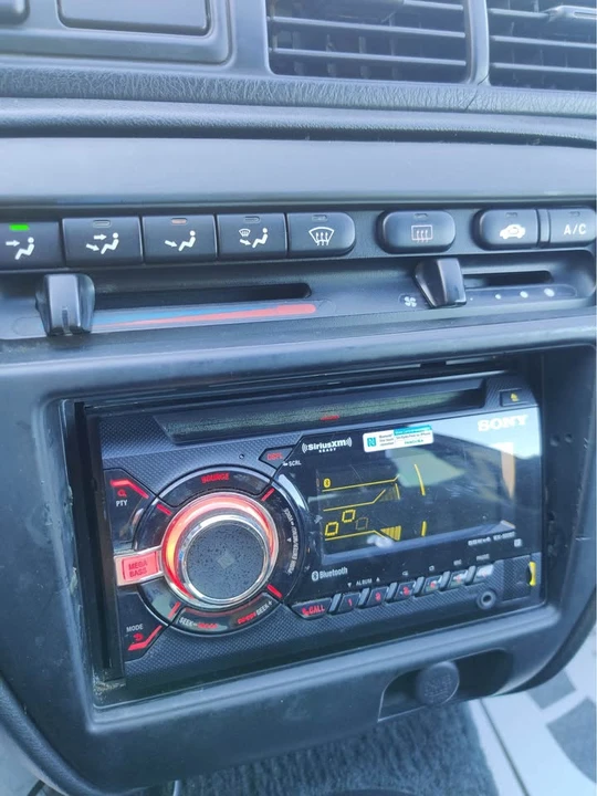 2001 Honda Prelude 5th Gen - Image 5 of 6