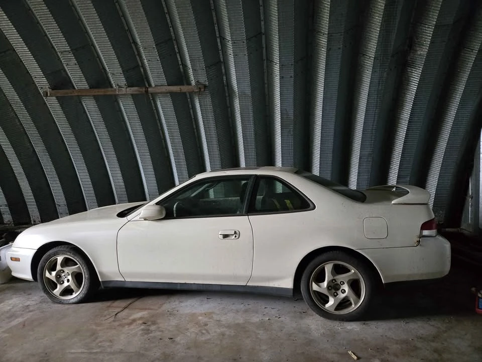 2001 Honda Prelude 5th Gen - Image 2 of 6