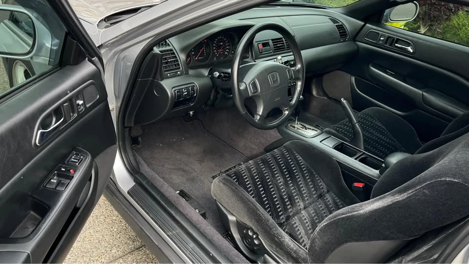 2001 Honda Prelude 5th Gen - Image 9 of 10