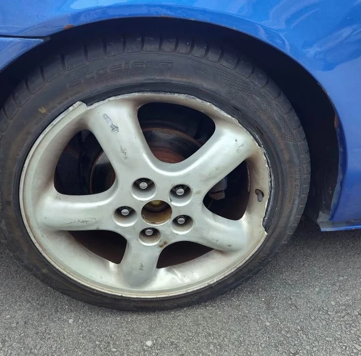 2001 Honda Prelude 5th Gen - Image 6 of 11
