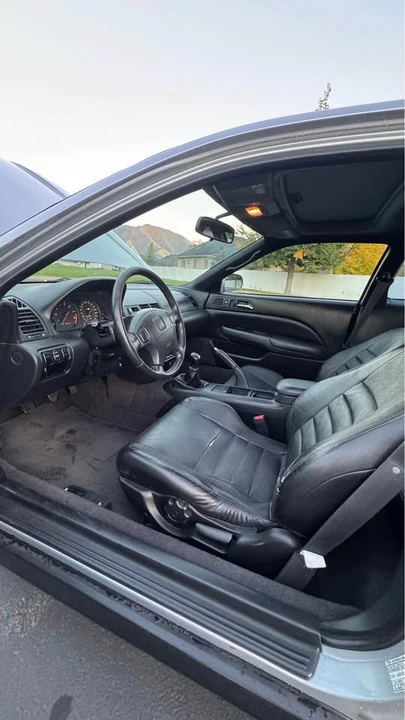 2001 Honda Prelude 5th Gen - Image 11 of 14