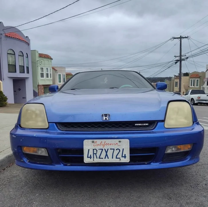 2001 Honda Prelude 5th Gen - Image 2 of 11
