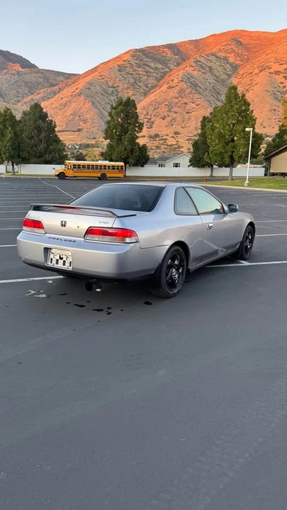 2001 Honda Prelude 5th Gen - Image 5 of 14