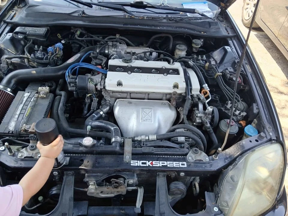 2001 Honda Prelude 5th Gen - Image 4 of 4