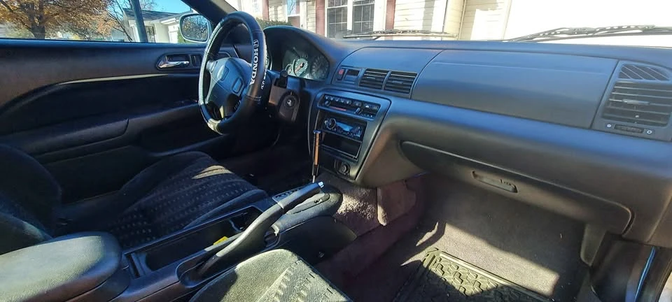 2001 Honda Prelude 5th Gen - Image 4 of 11
