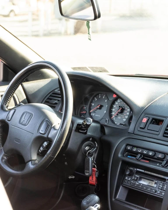 2001 Honda Prelude 5th Gen - Image 5 of 8