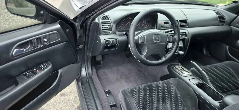 2001 Honda Prelude 5th Gen - Image 16 of 20