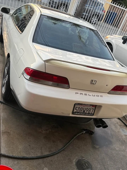 2001 Honda Prelude 5th Gen - Image 5 of 6