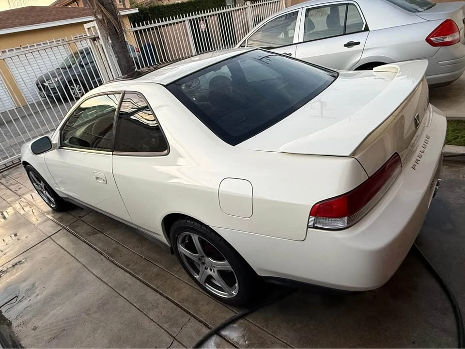 2001 Honda Prelude 5th Gen - Image 4 of 6