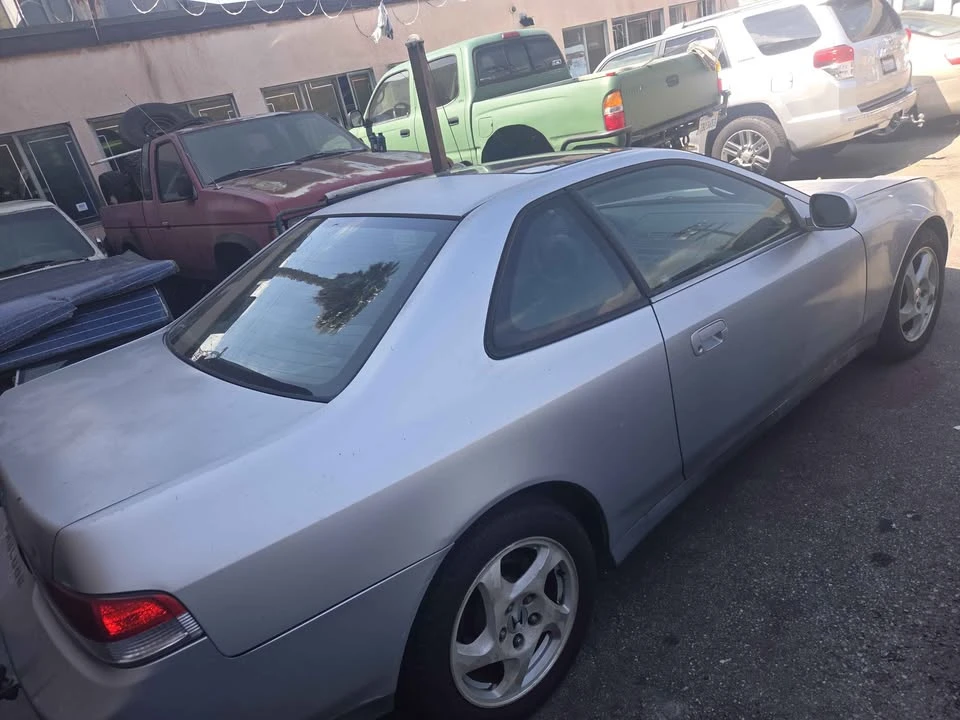 2001 Honda Prelude 5th Gen - Image 4 of 4