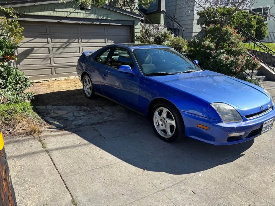 2001 Honda Prelude 5th Gen - Image 2 of 8