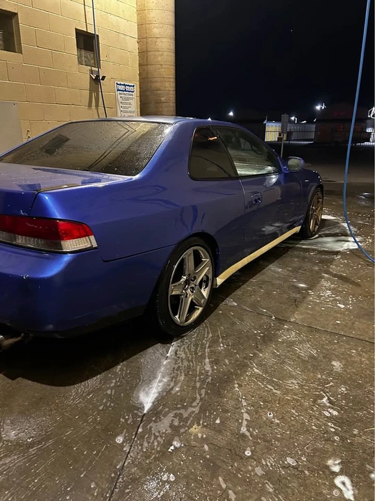 2001 Honda Prelude 5th Gen - Image 2 of 5