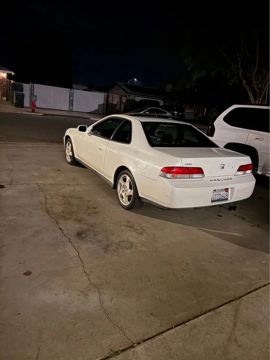 2001 Honda Prelude 5th Gen - Image 3 of 6