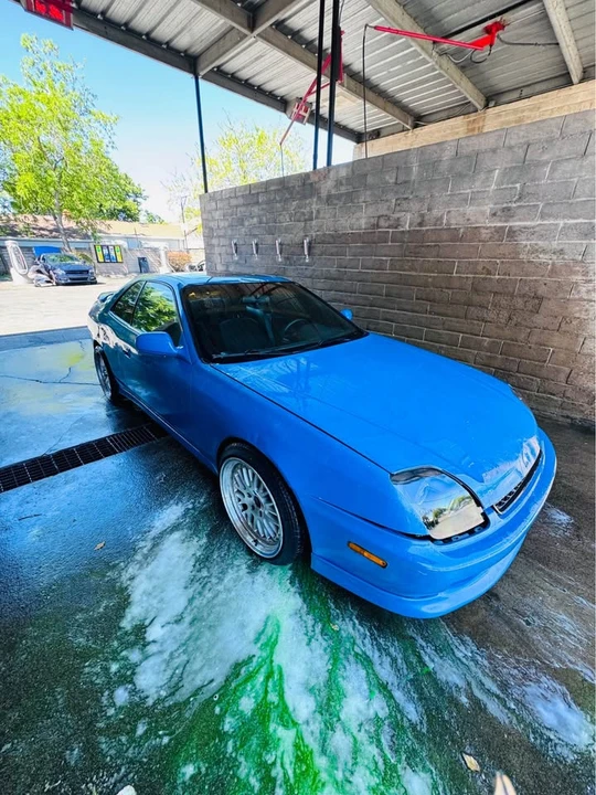 2001 Honda Prelude 5th Gen - Image 2 of 8