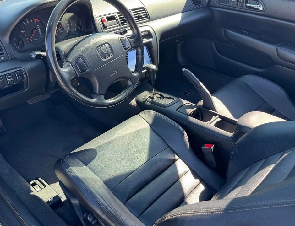 2001 Honda Prelude 5th Gen - Image 6 of 8