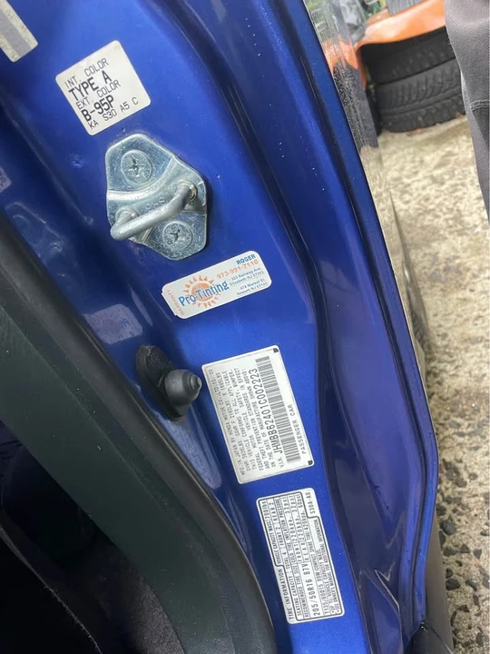 2001 Honda Prelude 5th Gen - Image 12 of 19