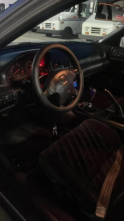 2001 Honda Prelude 5th Gen - Image 4 of 5