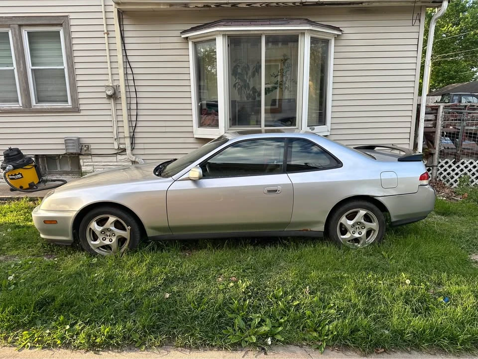 2001 Honda Prelude 5th Gen - Image 2 of 6