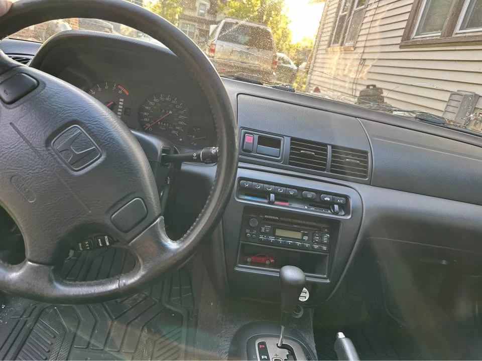 2001 Honda Prelude 5th Gen - Image 5 of 6