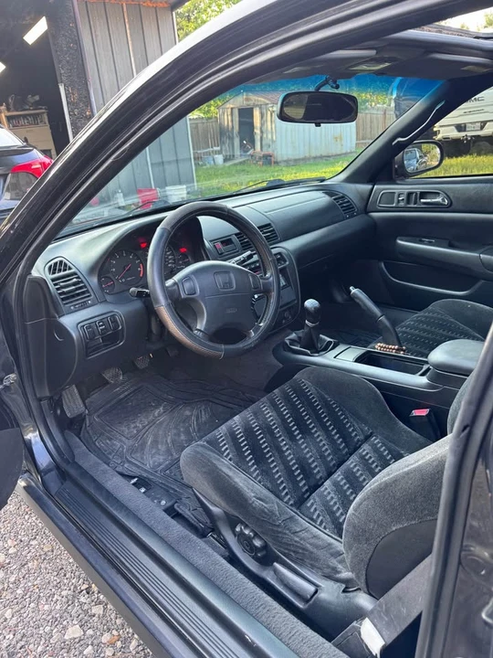2001 Honda Prelude 5th Gen - Image 9 of 12