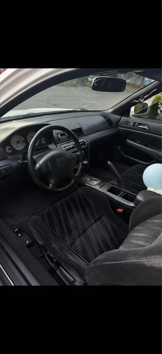 2001 Honda Prelude 5th Gen - Image 6 of 8