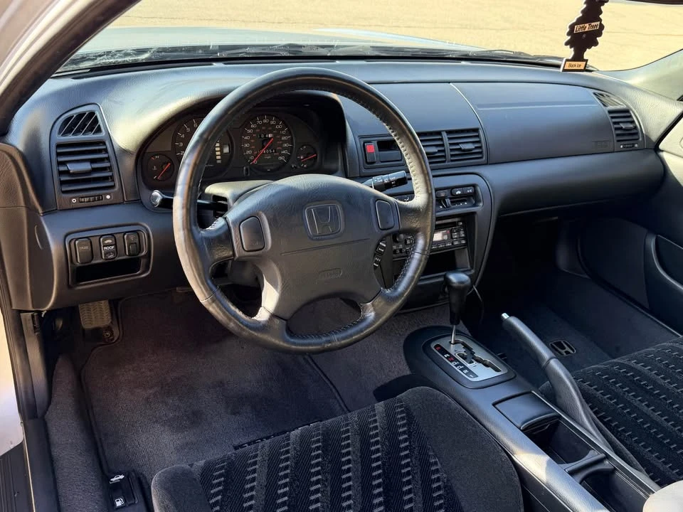 2001 Honda Prelude 5th Gen - Image 8 of 14