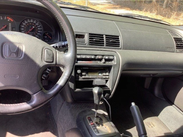 2001 Honda Prelude 5th Gen - Image 9 of 11