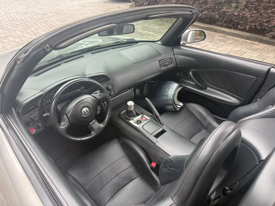 2001 Honda AP1 S2000 - Image 7 of 12