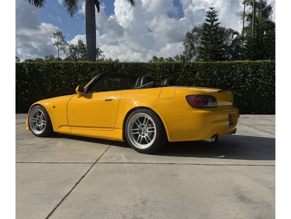 2001 Honda AP1 S2000 - Image 3 of 10