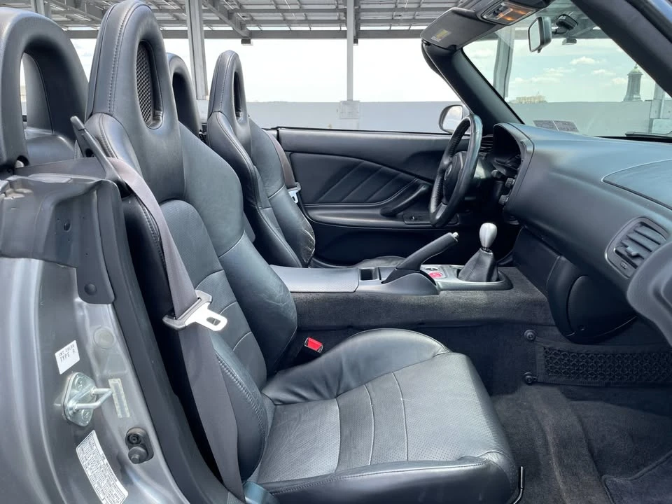 2001 Honda AP1 S2000 - Image 10 of 14