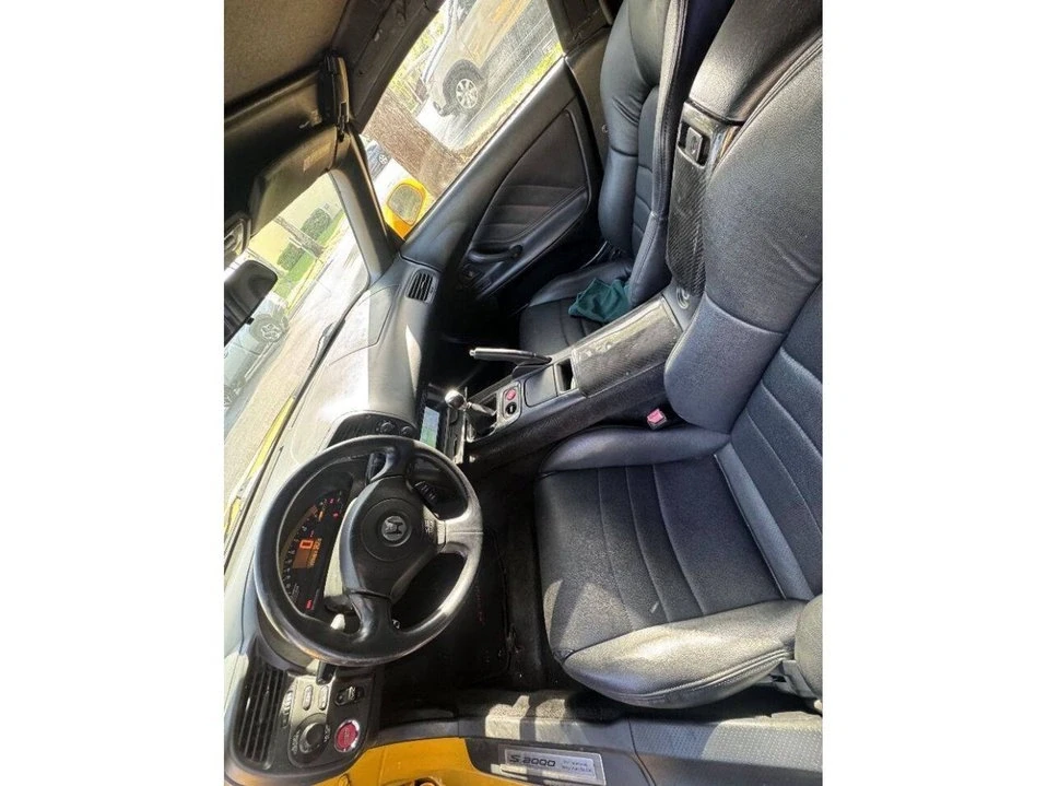 2001 Honda AP1 S2000 - Image 7 of 10
