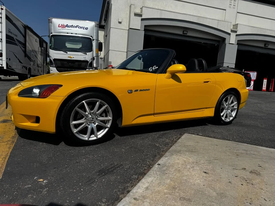2001 Honda AP1 S2000 - Image 2 of 2