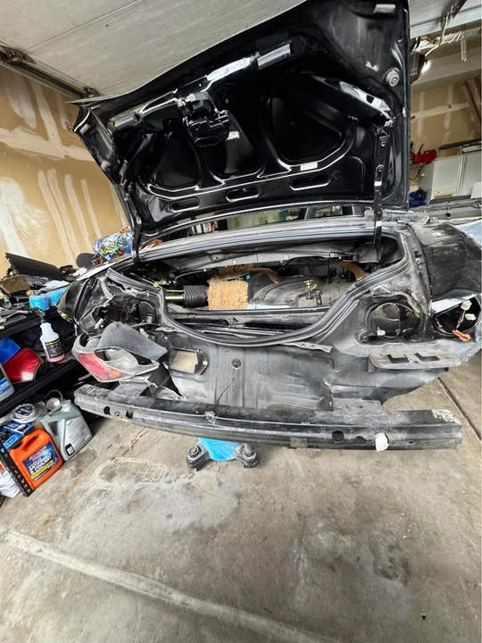 2001 Honda AP1 S2000 - Image 2 of 12