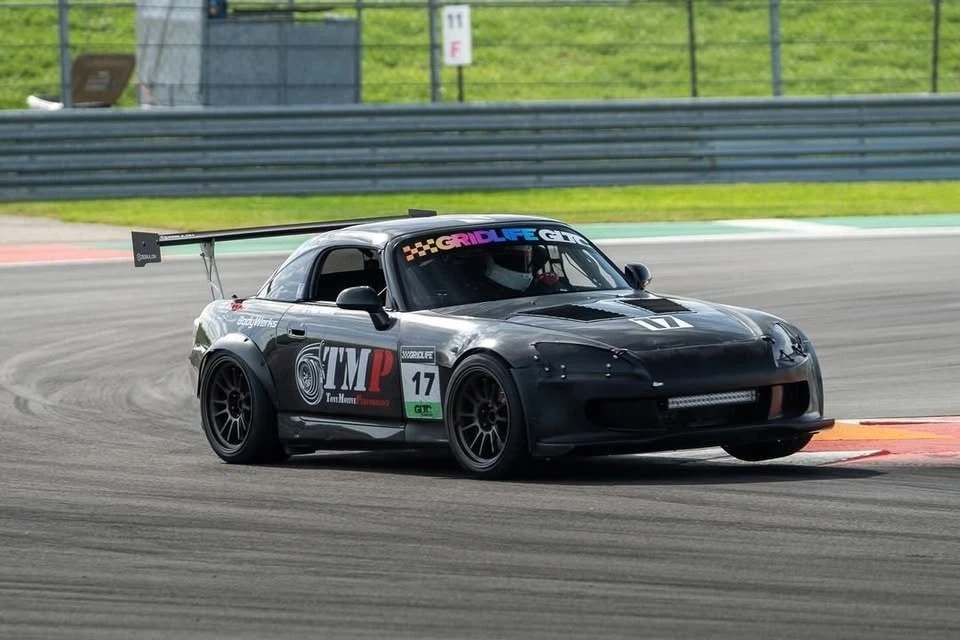 2001 Honda AP1 S2000 - Image 2 of 7