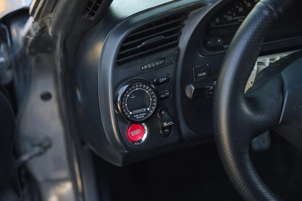 2001 Honda AP1 S2000 - Image 9 of 11