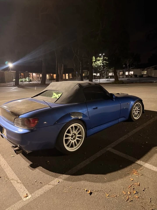 2001 Honda AP1 S2000 - Image 2 of 4