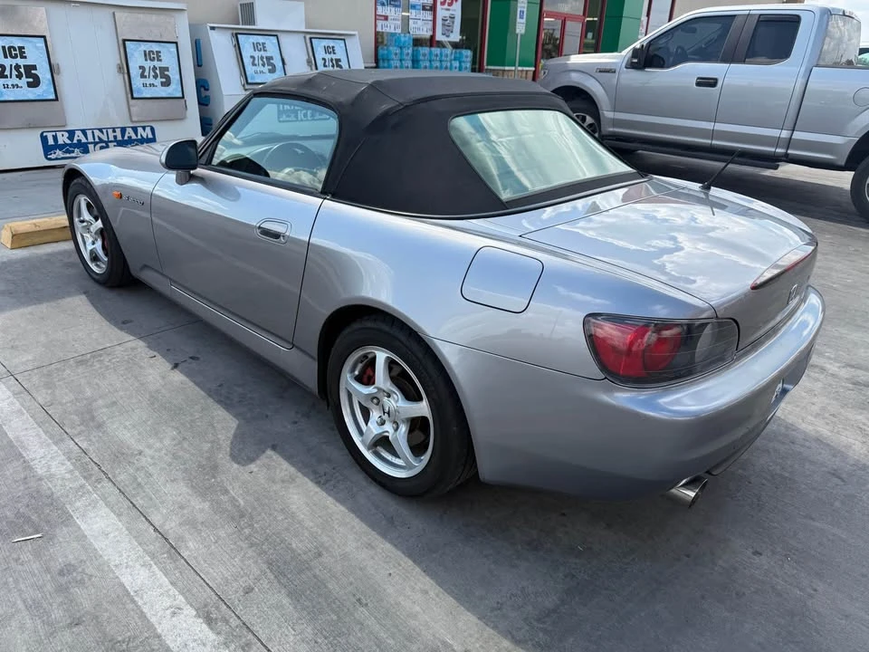 2001 Honda AP1 S2000 - Image 4 of 5