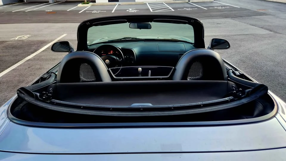 2001 Honda AP1 S2000 - Image 9 of 10