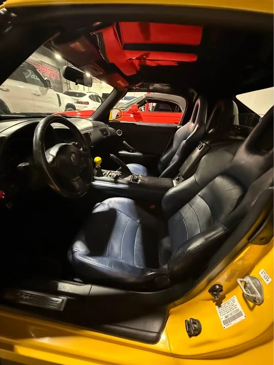 2001 Honda AP1 S2000 - Image 2 of 4