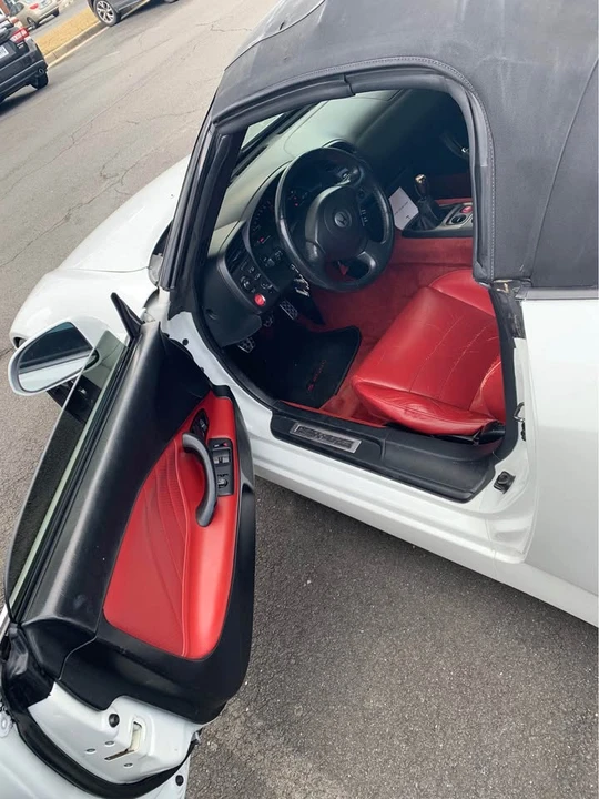 2001 Honda AP1 S2000 - Image 9 of 13