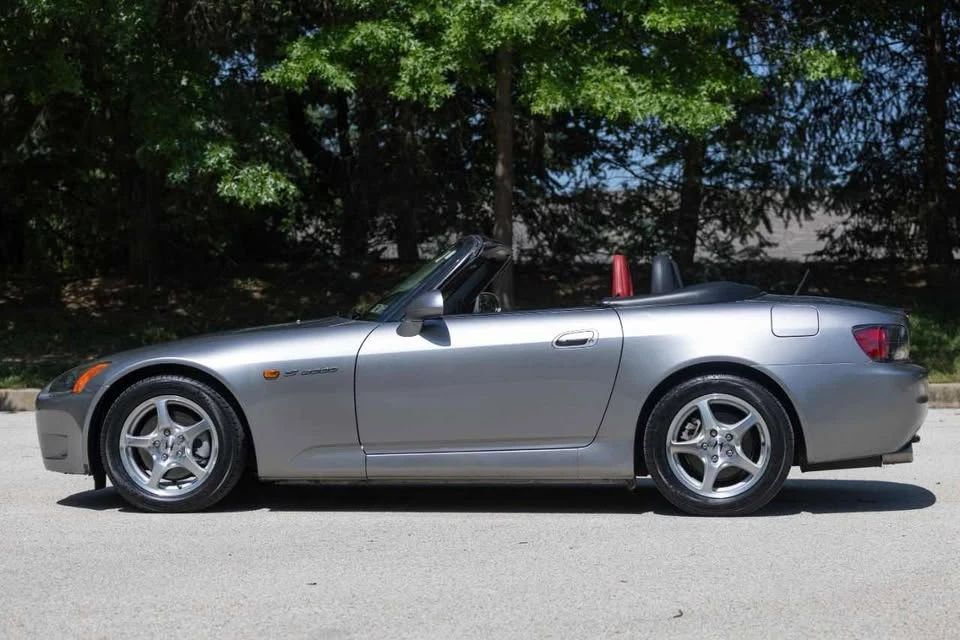 2001 Honda AP1 S2000 - Image 12 of 19