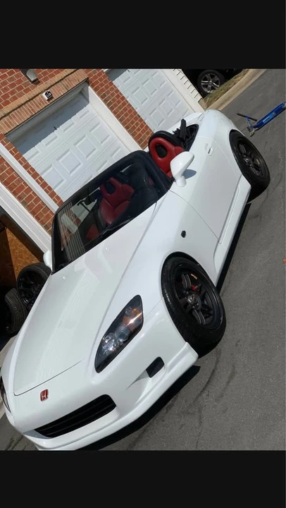2001 Honda AP1 S2000 - Image 2 of 13