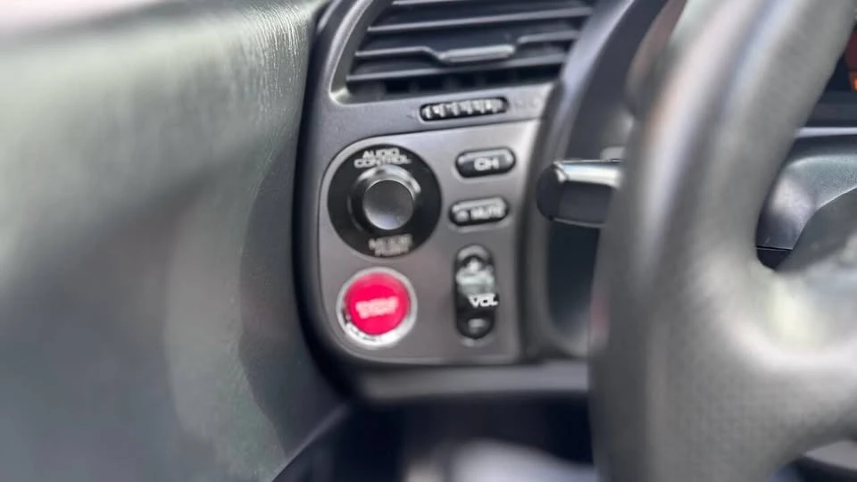 2001 Honda AP1 S2000 - Image 17 of 20