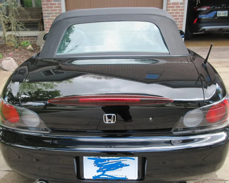 2001 Honda AP1 S2000 - Image 3 of 9