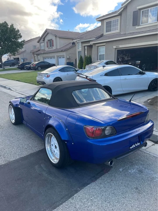 2001 Honda AP1 S2000 - Image 4 of 11