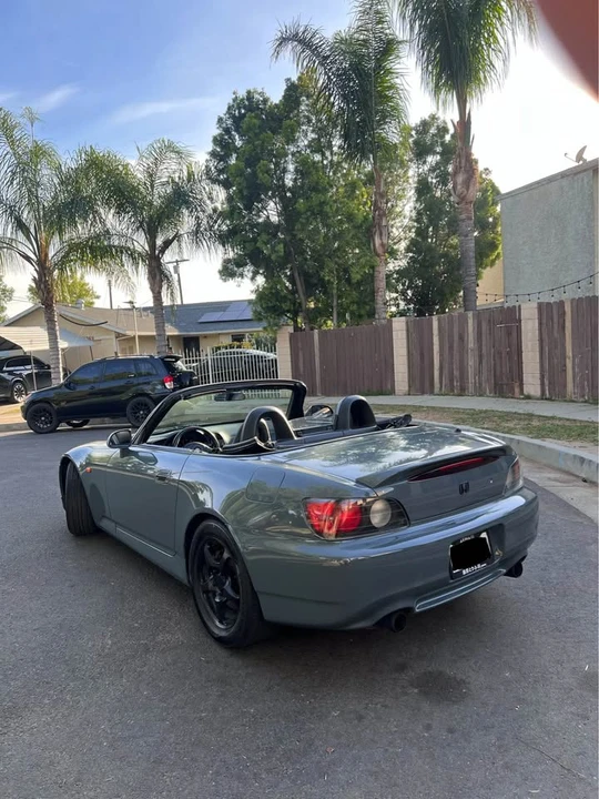 2001 Honda AP1 S2000 - Image 4 of 10