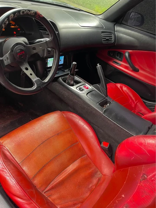 2001 Honda AP1 S2000 - Image 5 of 11