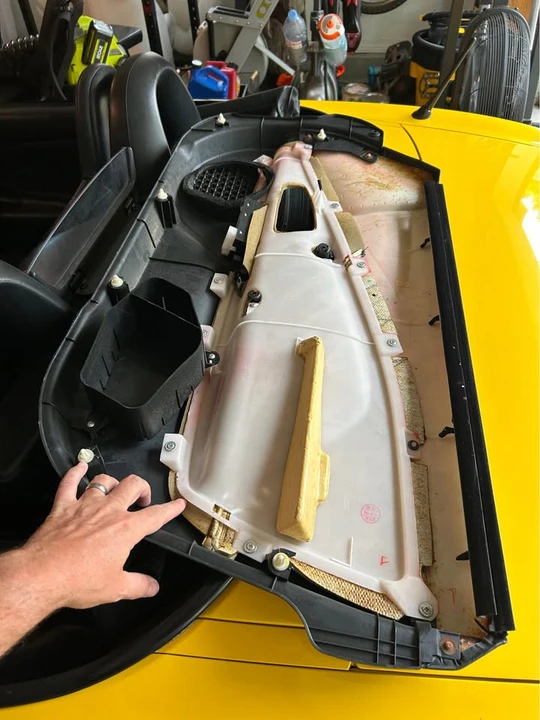 2001 Honda AP1 S2000 - Image 17 of 19
